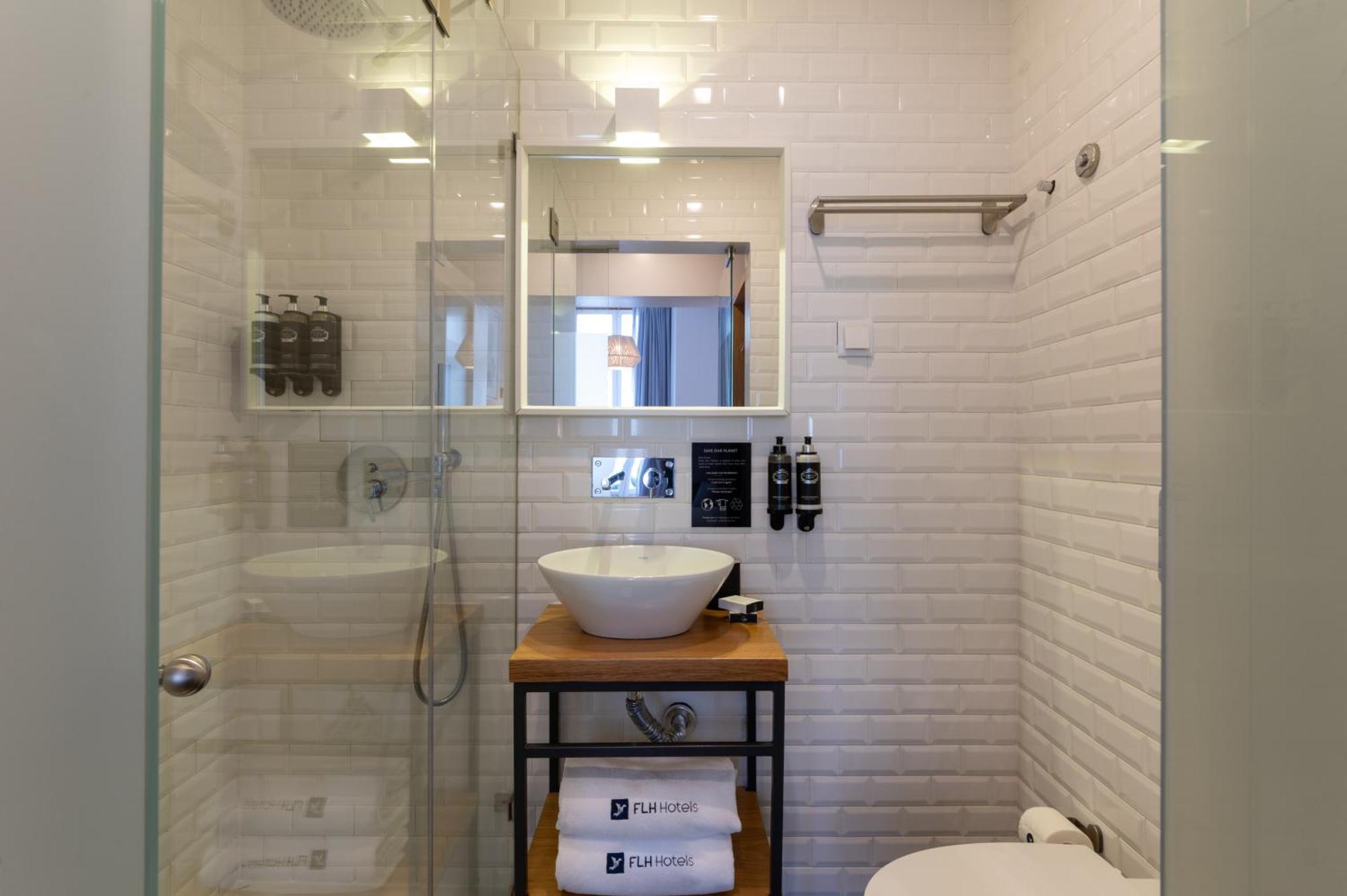 Urbano Flh 4* Lissabon